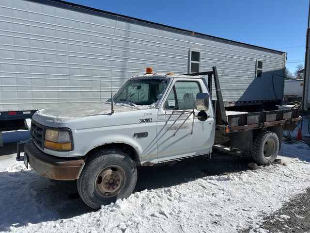 1993 Ford F-350 XL 4x2 Flatbed Truck 1993 Ford F-350 XL 4x2 Flatbed Truck