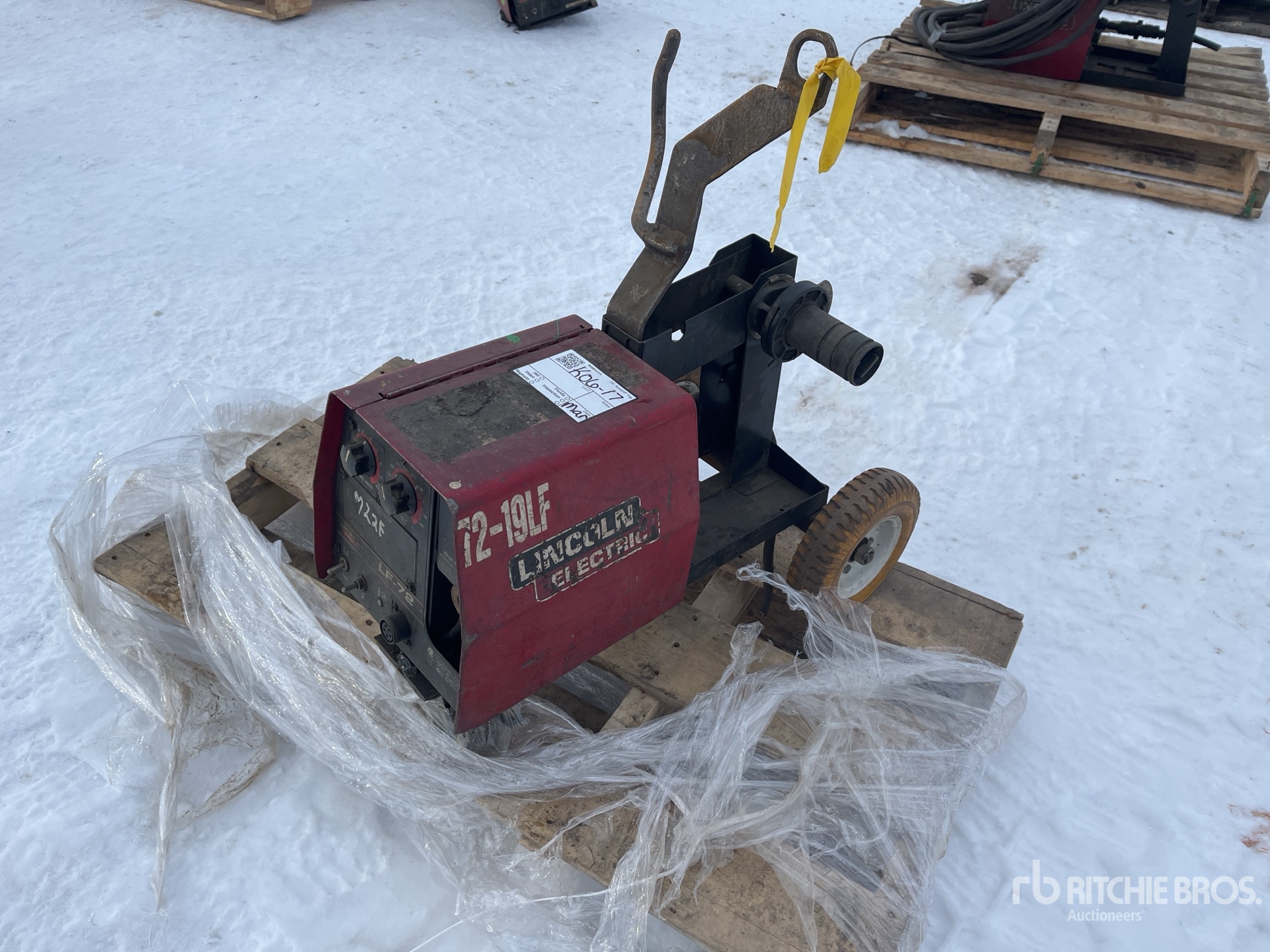 2012 Lincoln LF-72 Wire Feeder | Ritchie Bros. Auctioneers