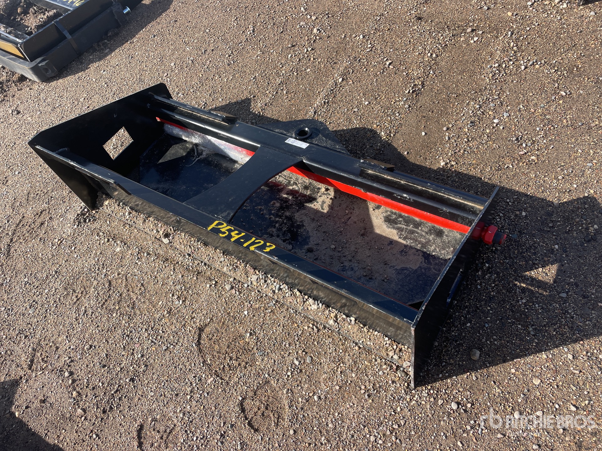 General Appearance with Foto, angolo anteriore sinistro