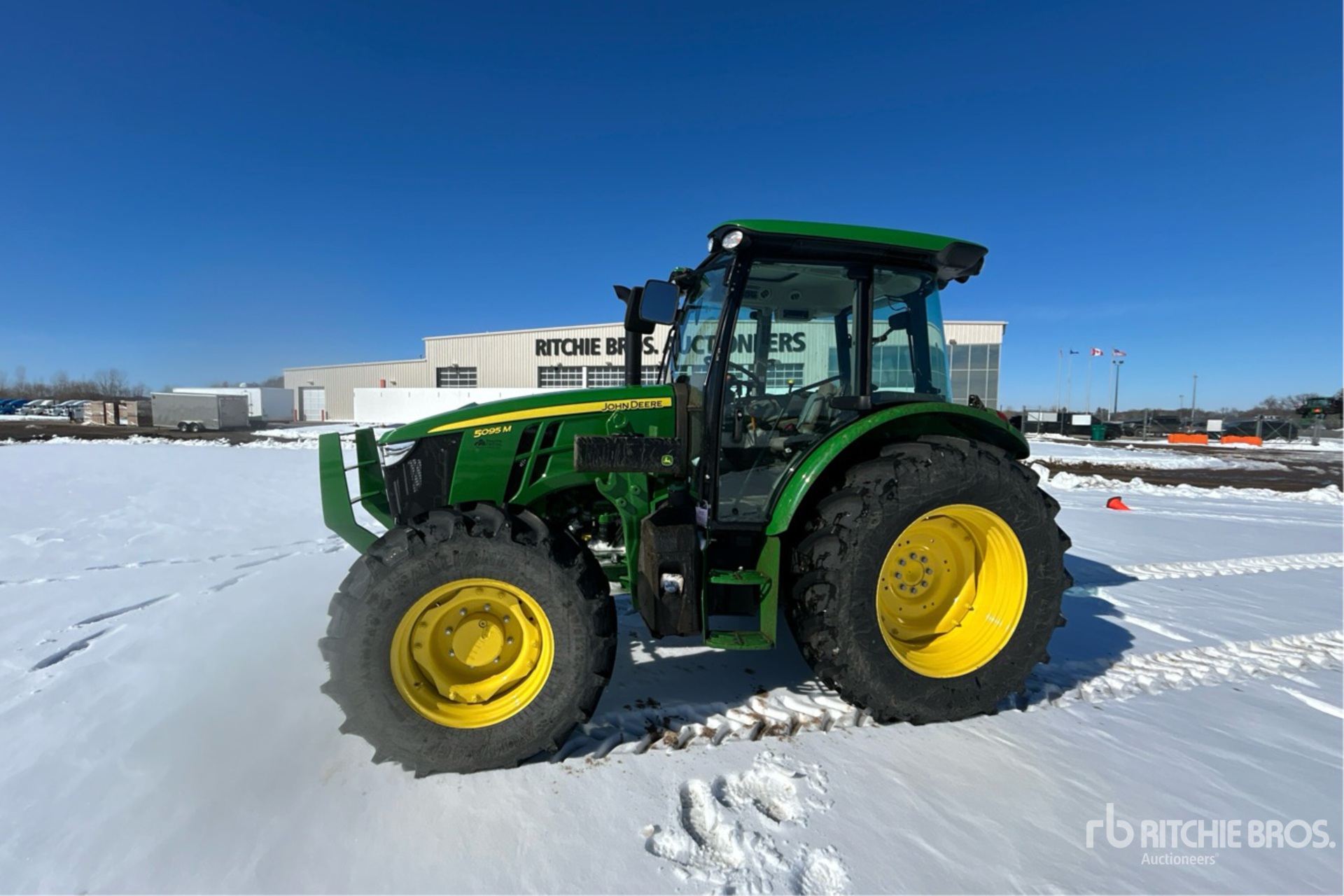 2023 John Deere 5095M 4WD Tractor | Ritchie Bros. Auctioneers