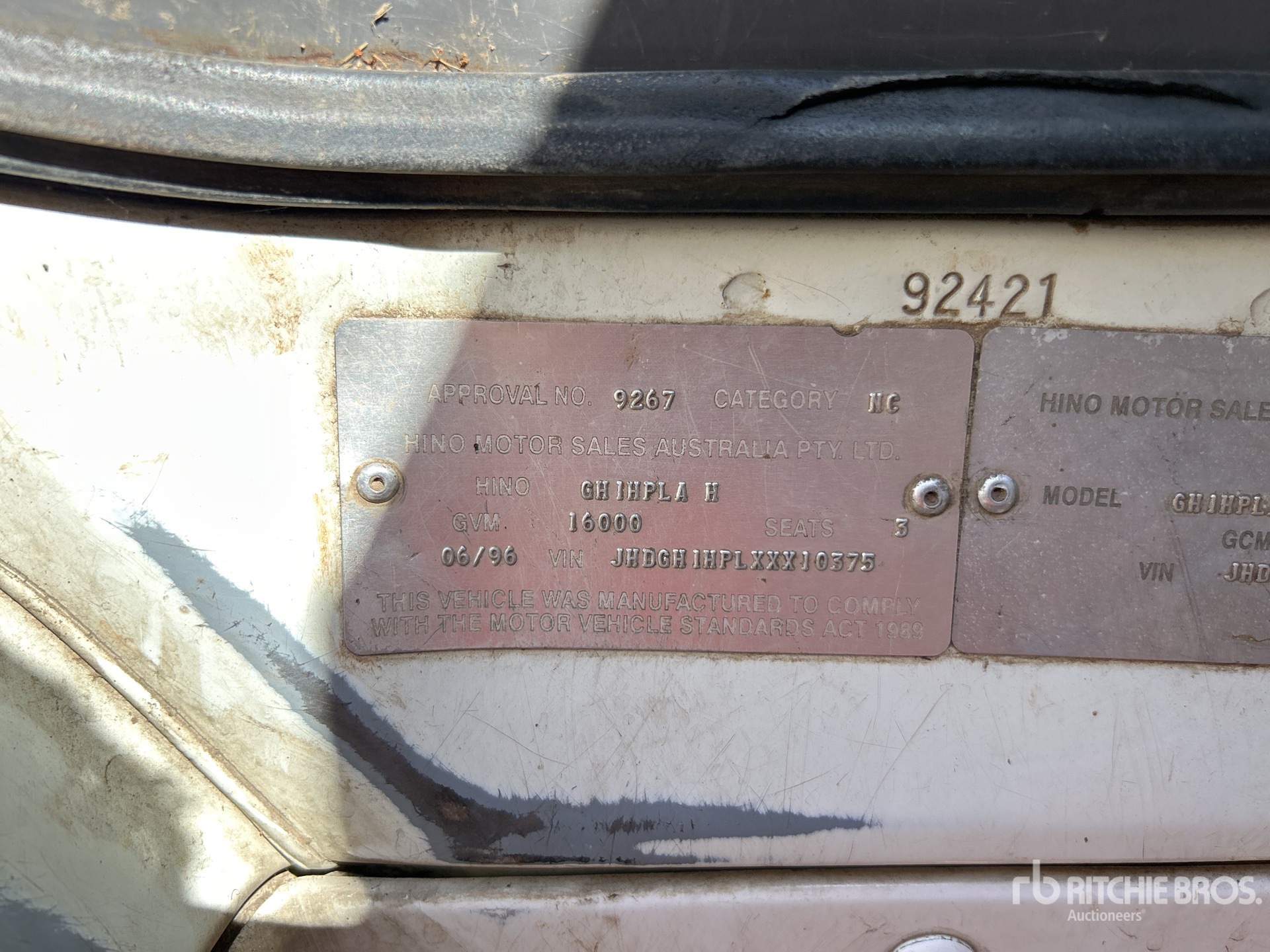 General Appearance with Serial Number / VIN