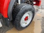 Underbody with Right Steer Tire