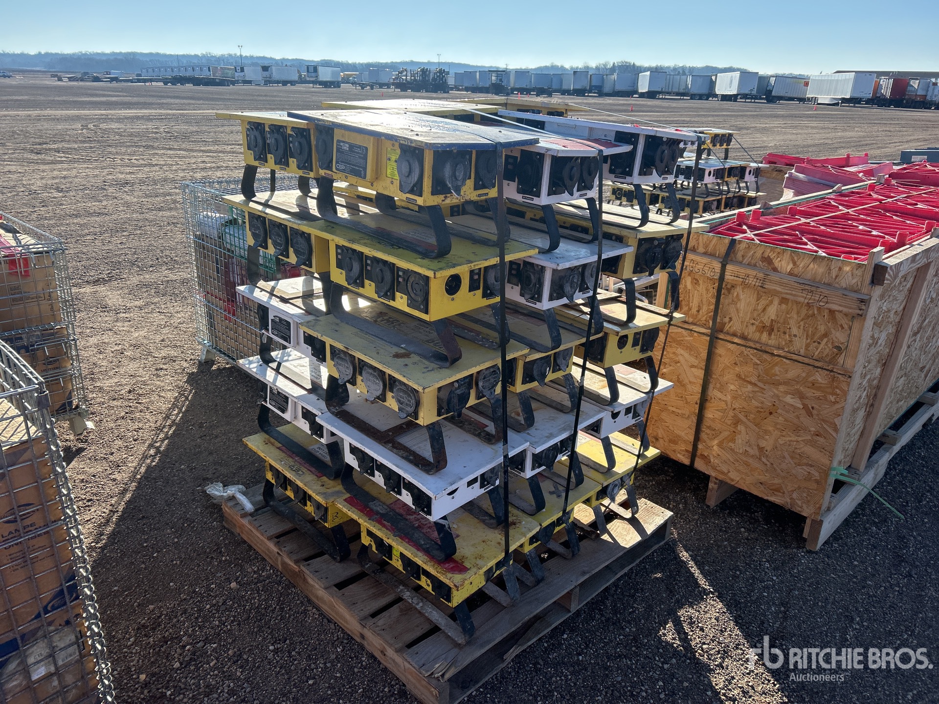 General Appearance with Foto, angolo posteriore sinistro