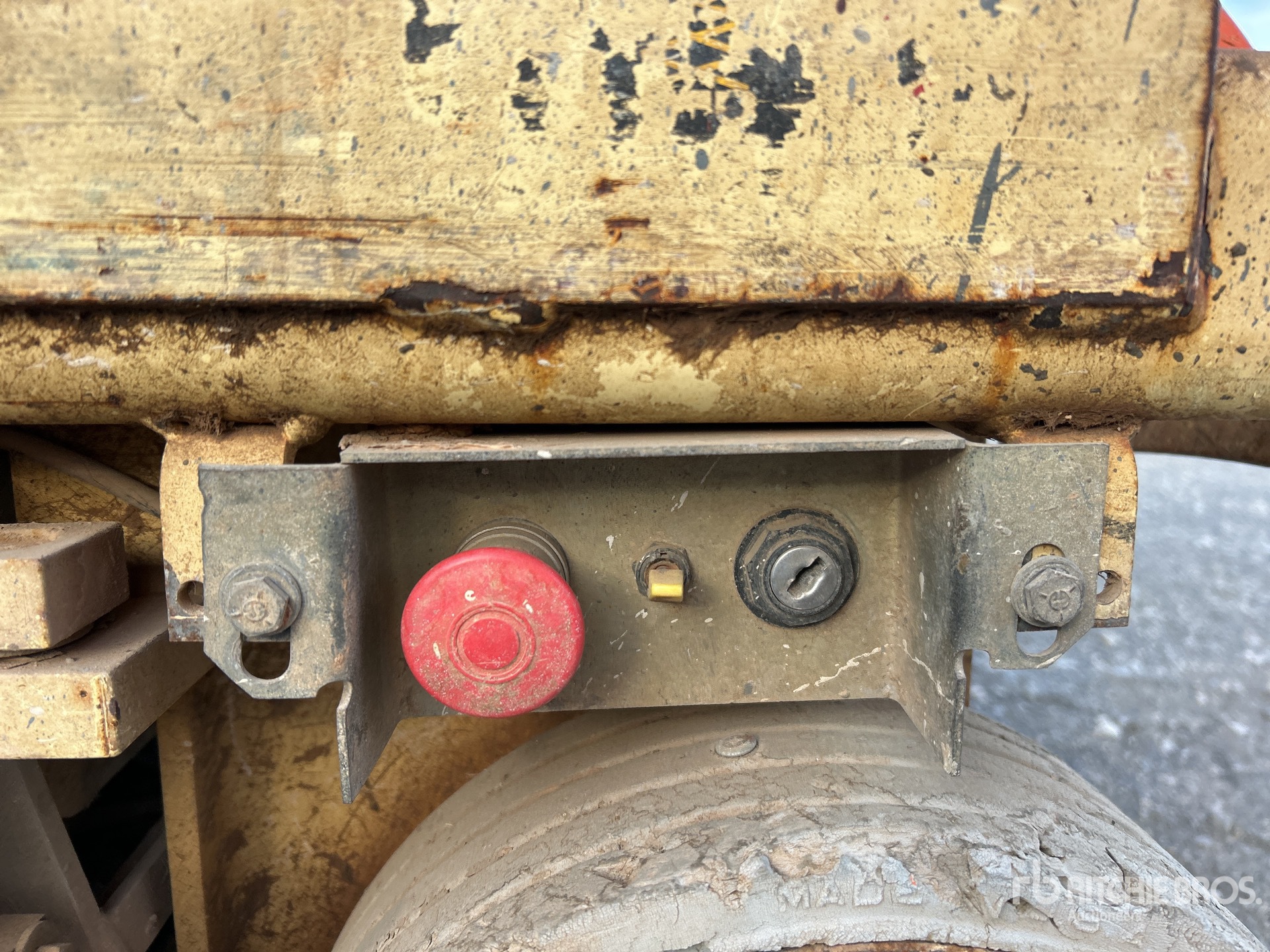 Control Station Ground with 