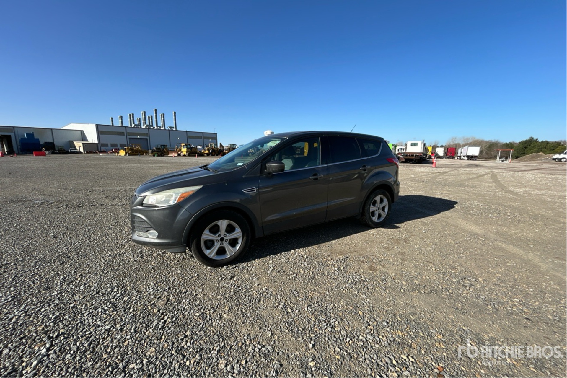 General Appearance with Picture, Left Front Corner