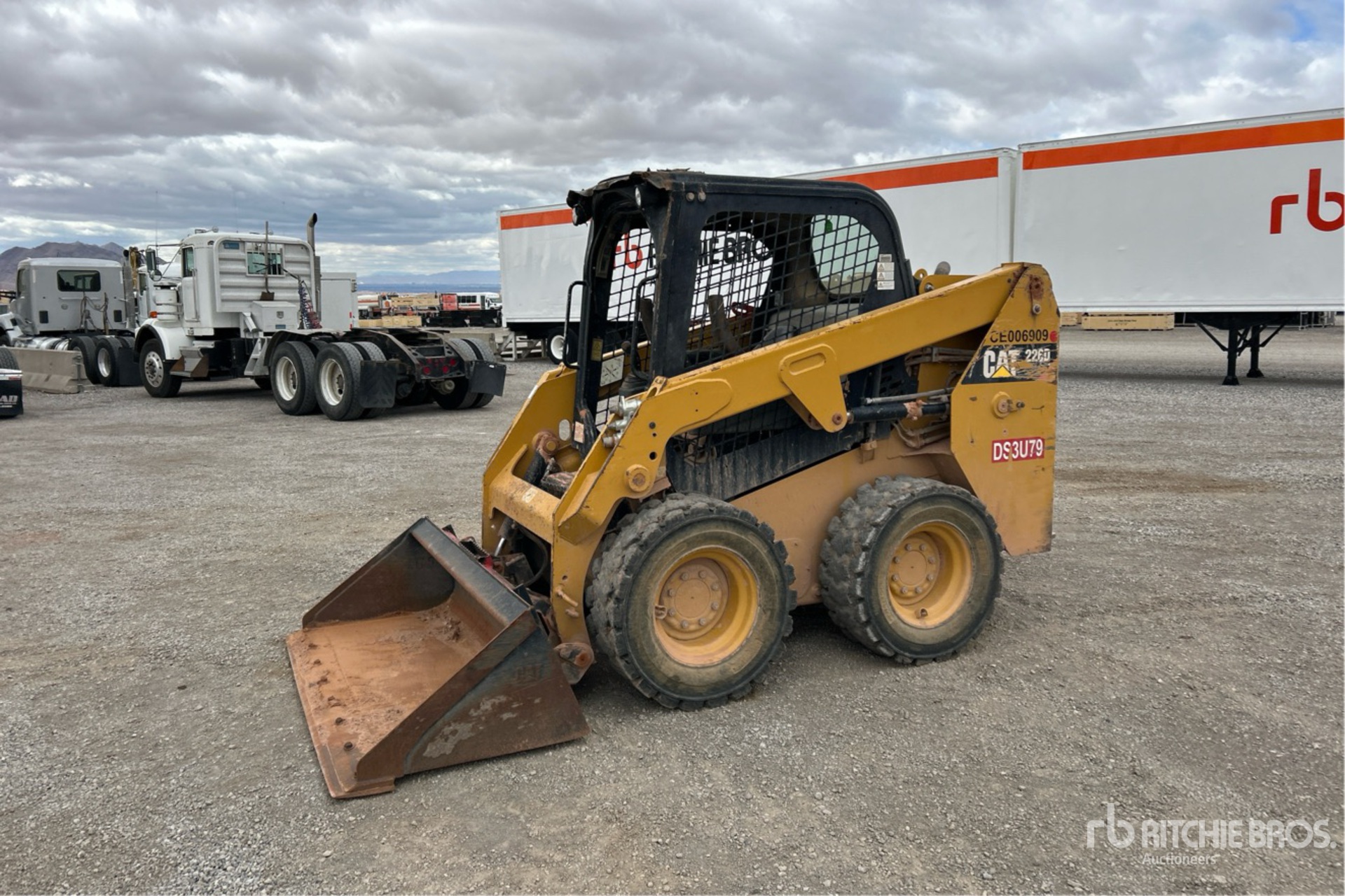 General Appearance with Picture, Left Front Corner