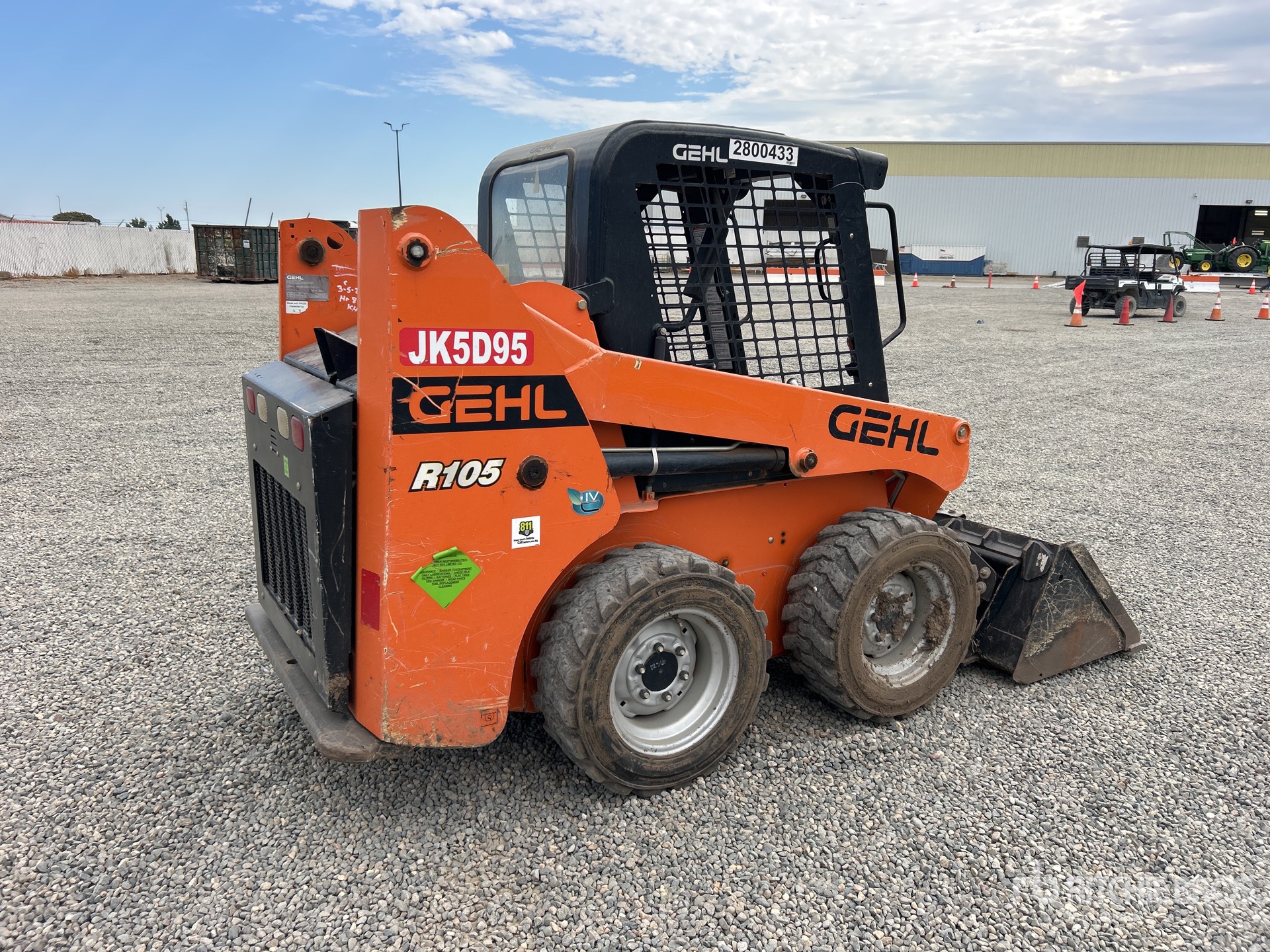 General Appearance with Picture, Right Rear Corner