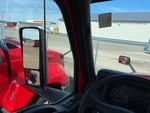 LL054328 - 2020 International LT625: Mirrors