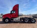 LL054328 - 2020 International LT625: Truck Paint and Body Damage
