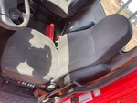 LL054329 - 2020 International LT625: Seats/Armrests