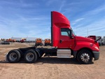 LL054329 - 2020 International LT625: Truck Paint and Body Damage