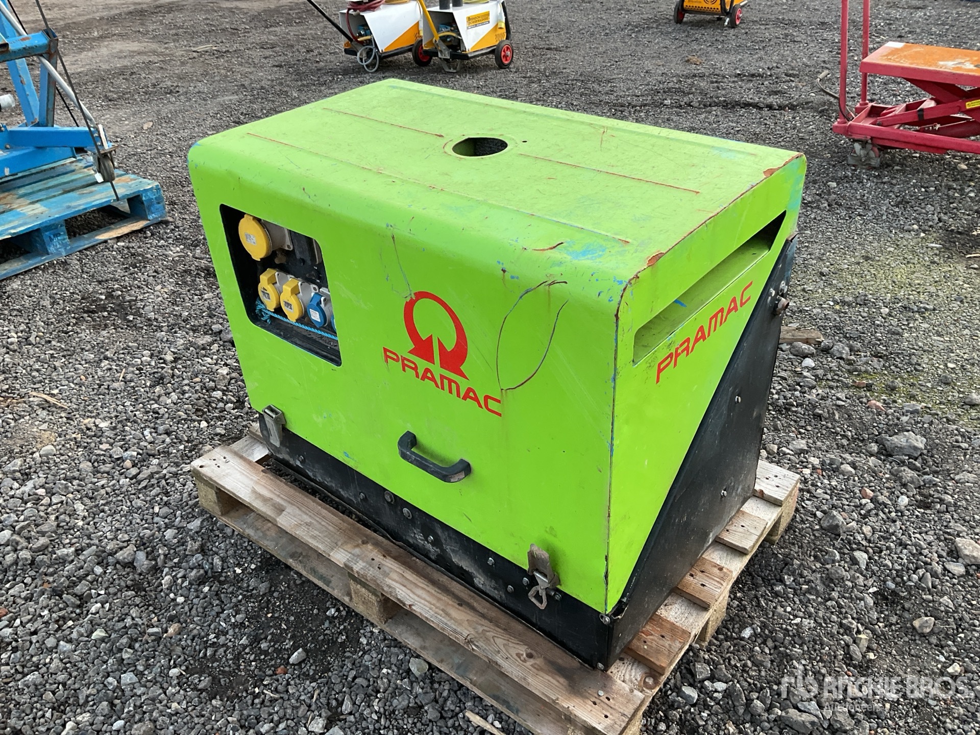 General Appearance with Picture, Left Rear Corner