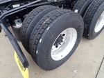 NN034161 - 2022 International LT625: Right Rear Drive Tires