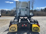 LN326015 - 2020 International LT625: Mud Flaps