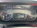 LN326015 - 2020 International LT625: Warning Lights