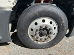 LN326015 - 2020 International LT625: Wheel Condition