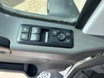 NN432659 - 2022 International LT625: Window Controls