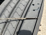 NN432659 - 2022 International LT625: Engine Oil level on Dipstick