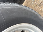 4 Underbody - Truck with 