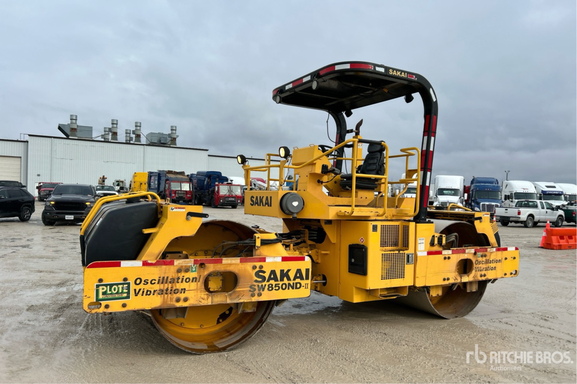 General Appearance with Picture, Left Front Corner