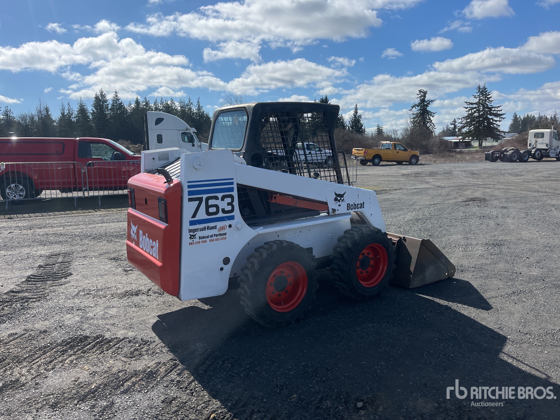 General Appearance with Picture, Right Rear Corner