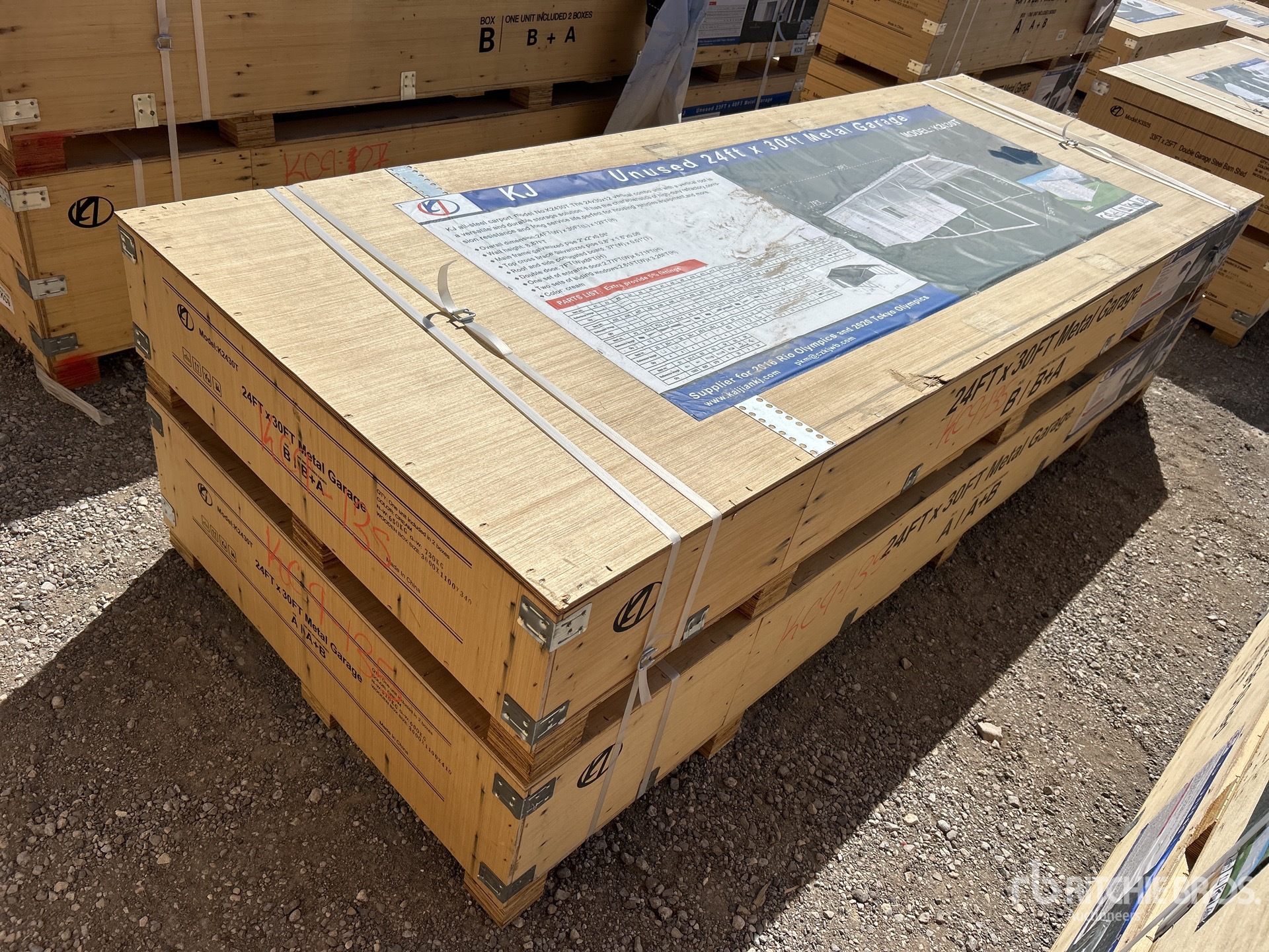 General Appearance with Foto, angolo anteriore sinistro