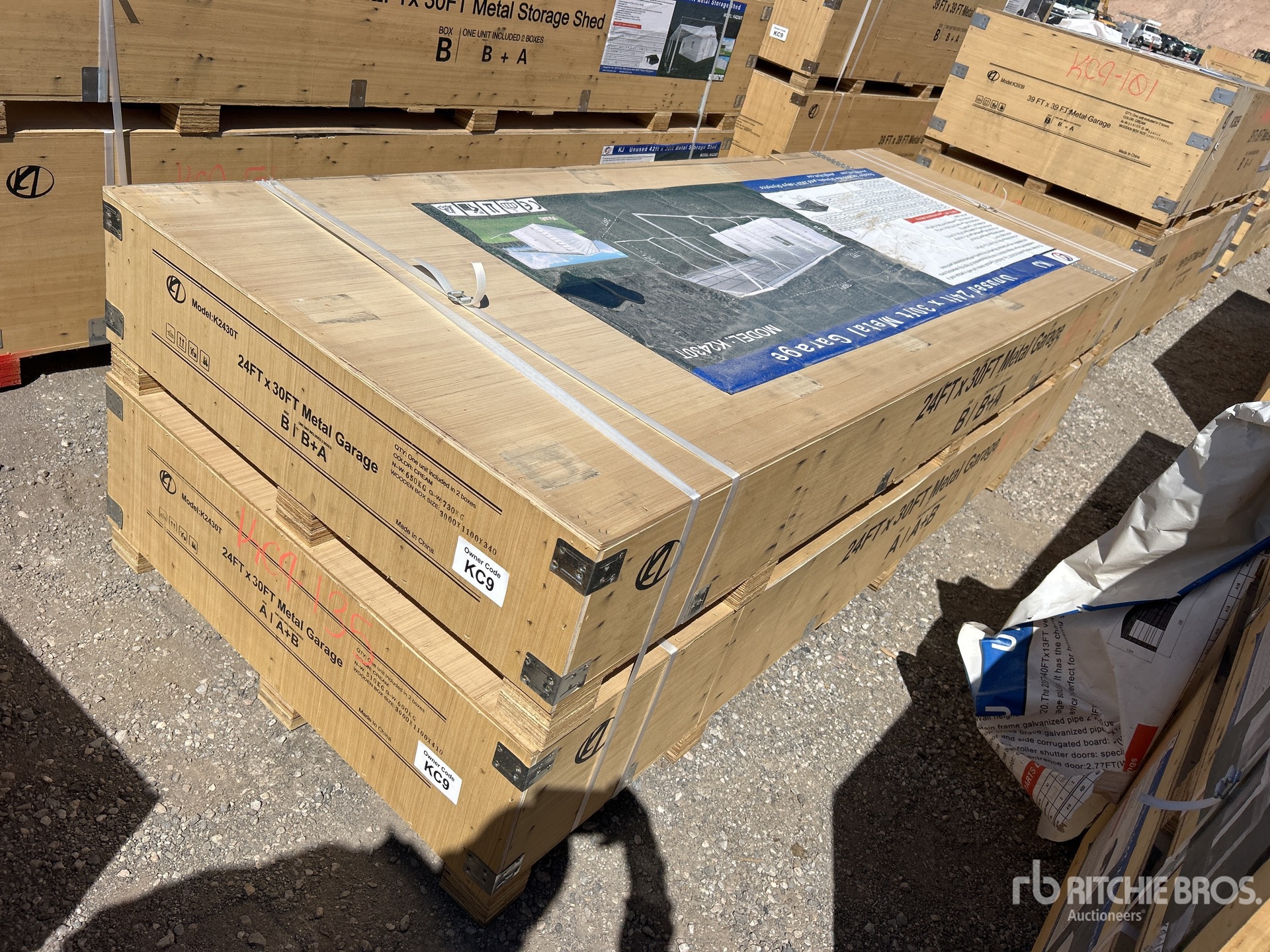 General Appearance with Foto, angolo anteriore sinistro