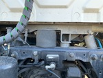 LN821798 - 2020 International RH613: Cab Suspension Air Bags