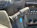 LN821798 - 2020 International RH613: Gear Selector
