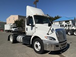 LN821798 - 2020 International RH613: Picture, Right Front Corner