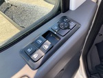 LN821798 - 2020 International RH613: Window Controls