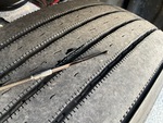 LN821798 - 2020 International RH613: Engine Oil level on Dipstick