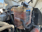 LN821798 - 2020 International RH613: Coolant Reservoir