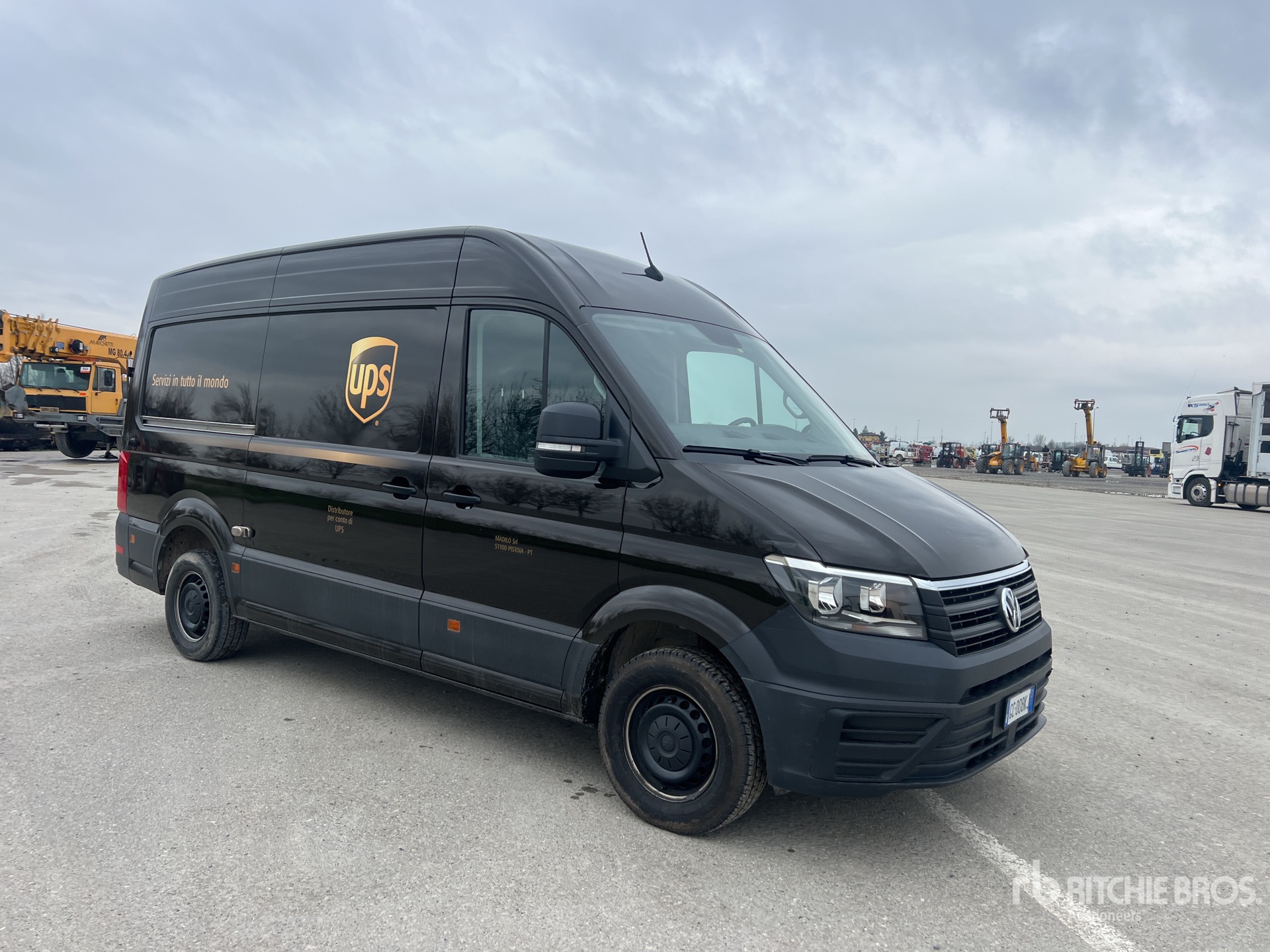 General Appearance with Foto, angolo anteriore destro