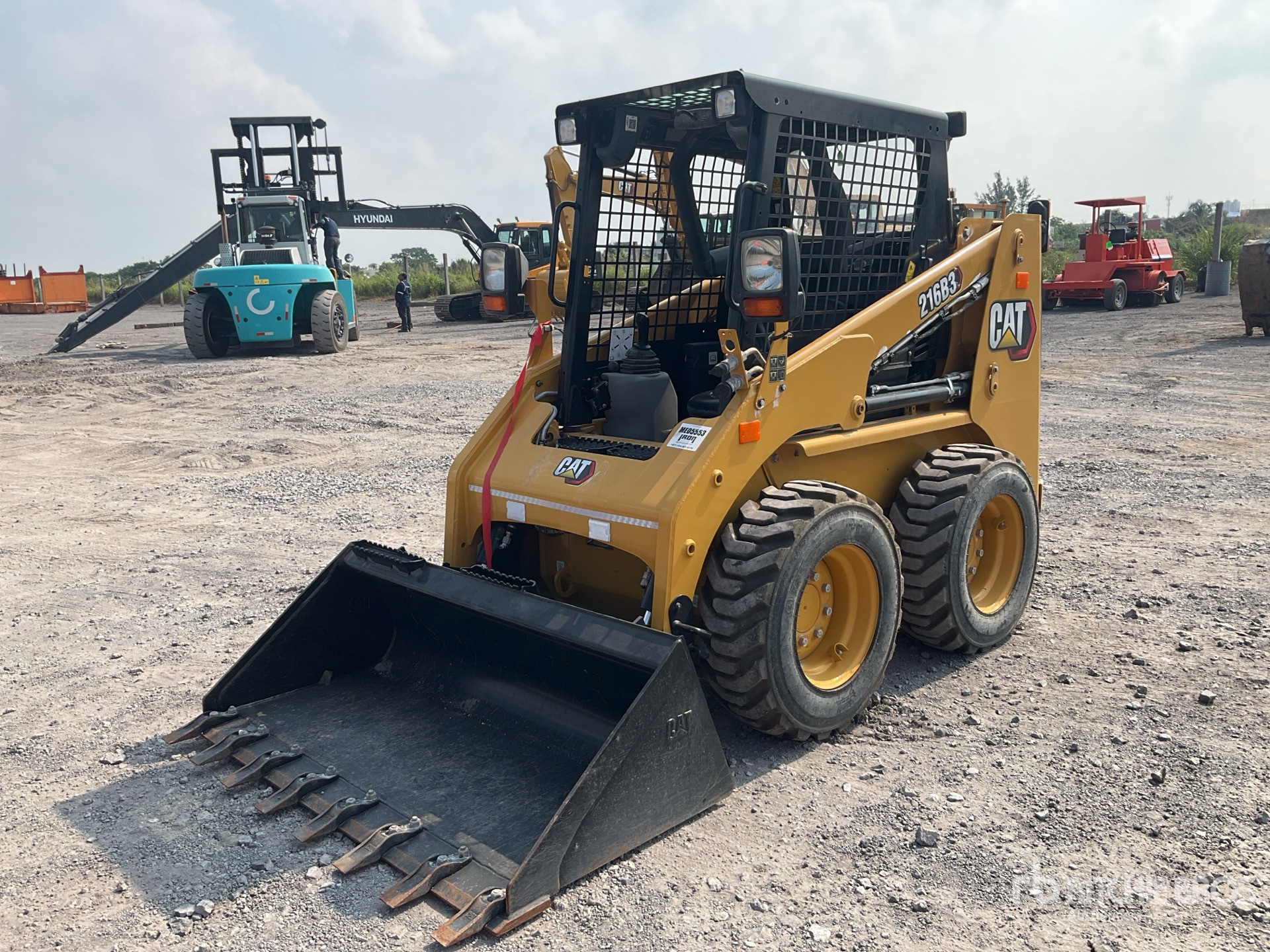 General Appearance with Featured Photo