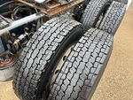 4 Underbody - Truck with 