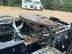 4 Underbody - Truck with 