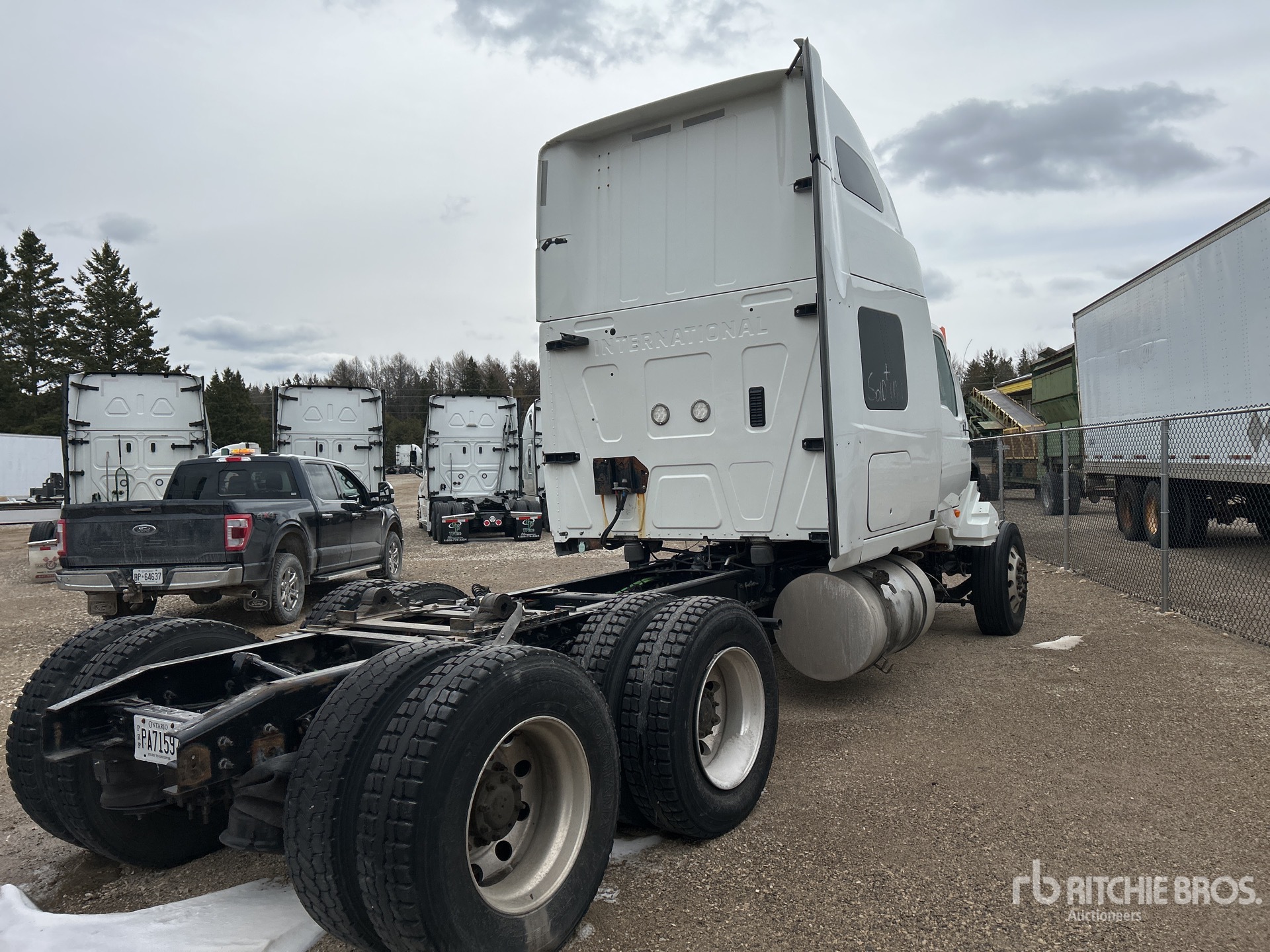 General Appearance with Picture, Right Rear Corner