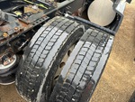 4 Underbody - Truck with 