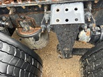 4 Underbody - Truck with 