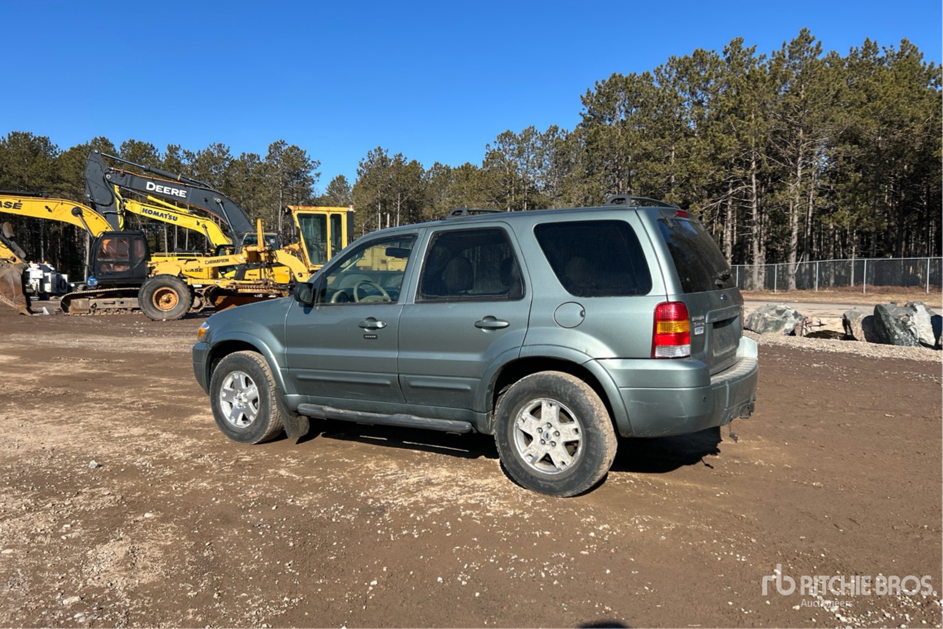 General Appearance with Picture, Left Rear Corner