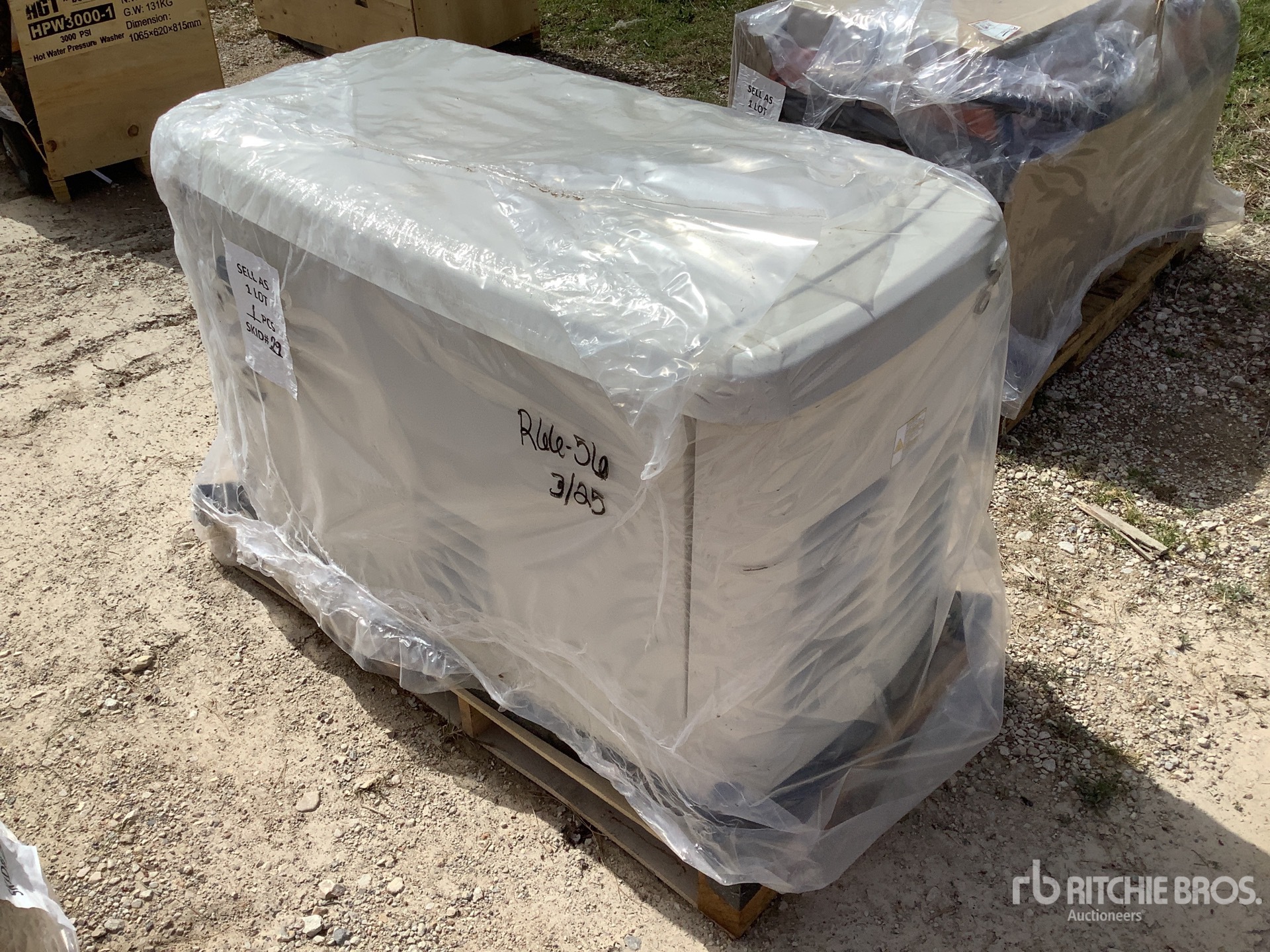 General Appearance with Picture, Left Front Corner