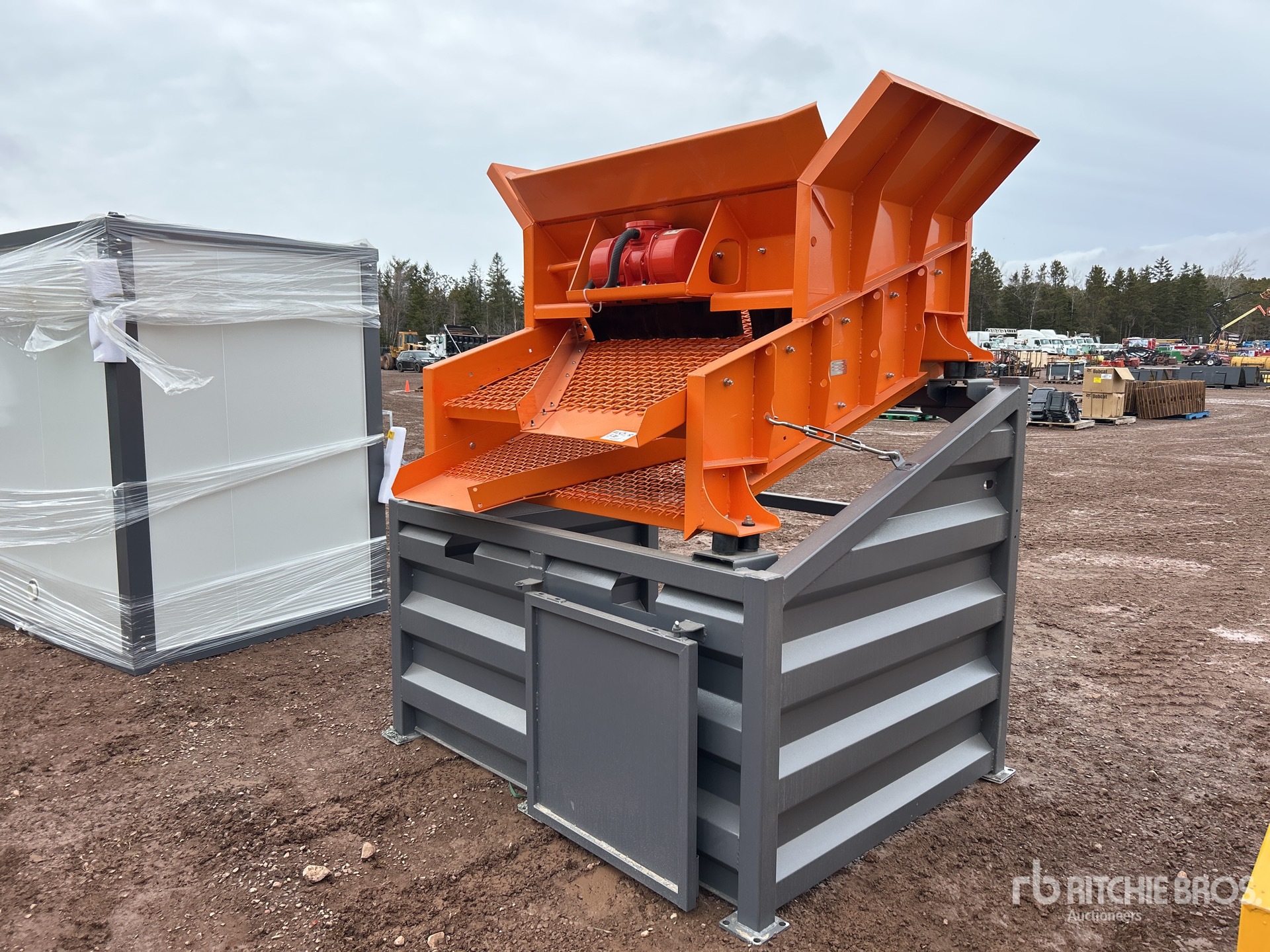 General Appearance with Picture, Left Front Corner