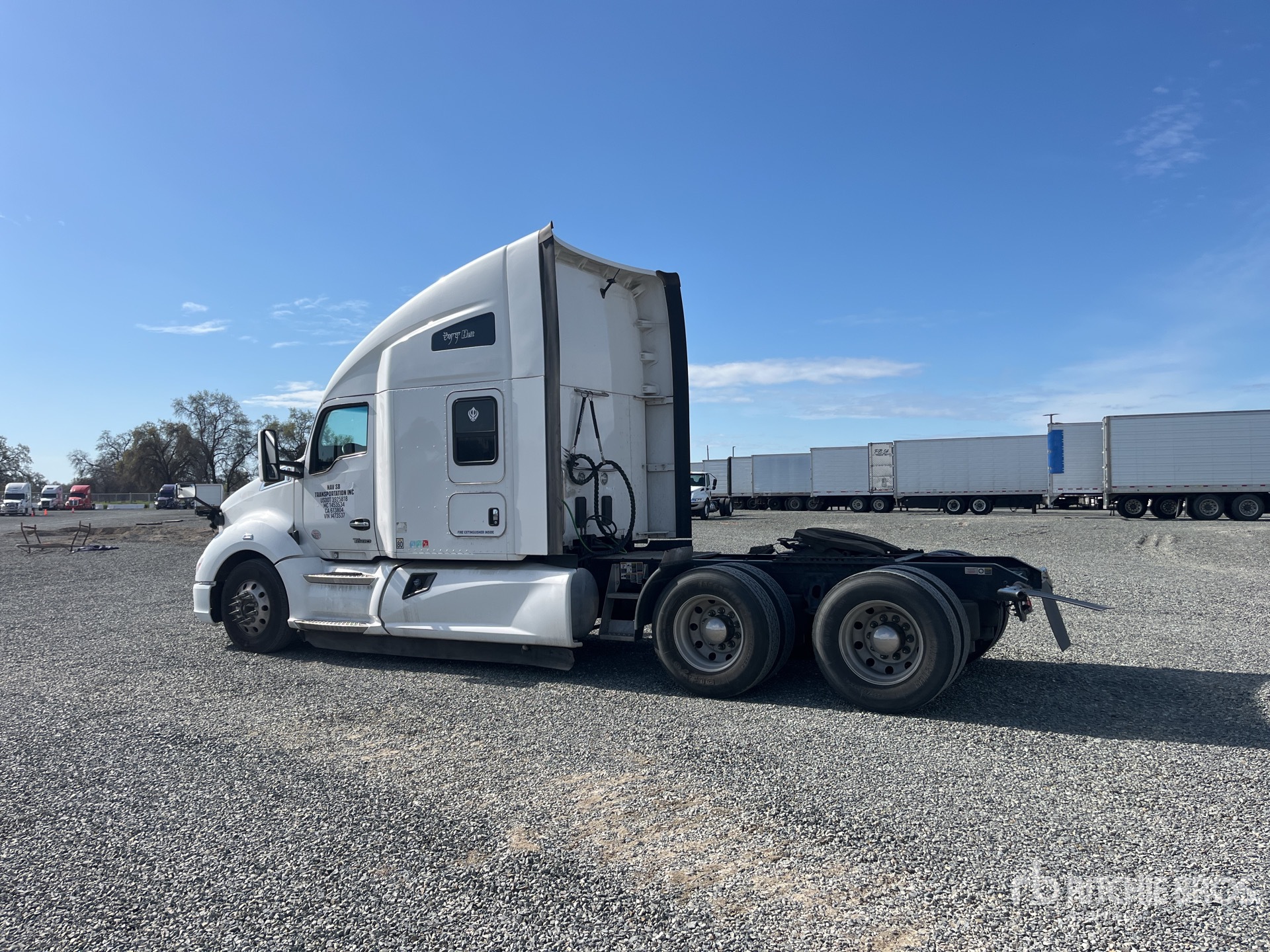 General Appearance with Picture, Left Rear Corner