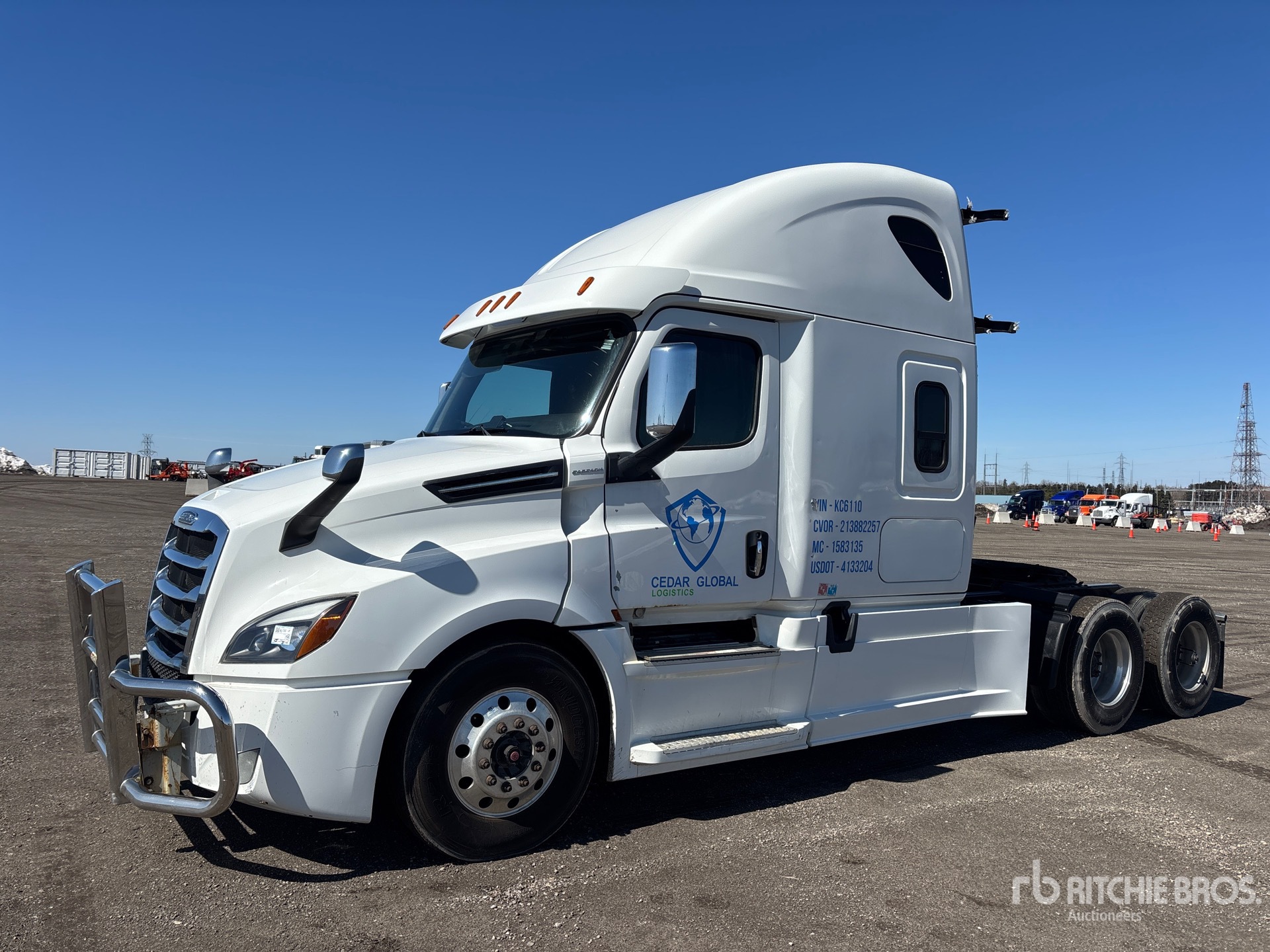 2019 Freightliner CASCADIA 126