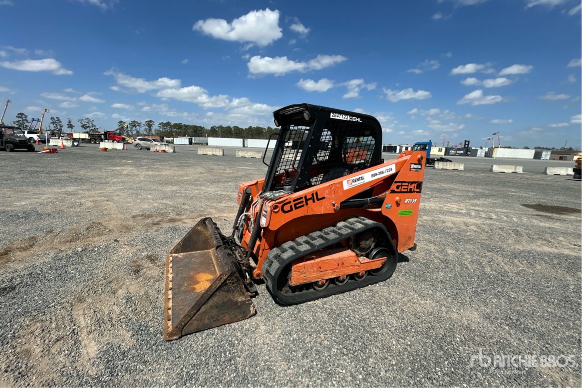 General Appearance with Picture, Left Front Corner