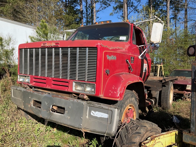 1989 GMC C7000 4x2 Flatbed Truck (Inoperable)