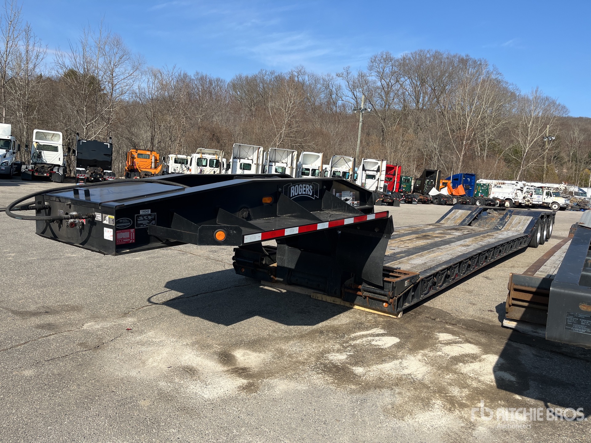 General Appearance with Featured Photo