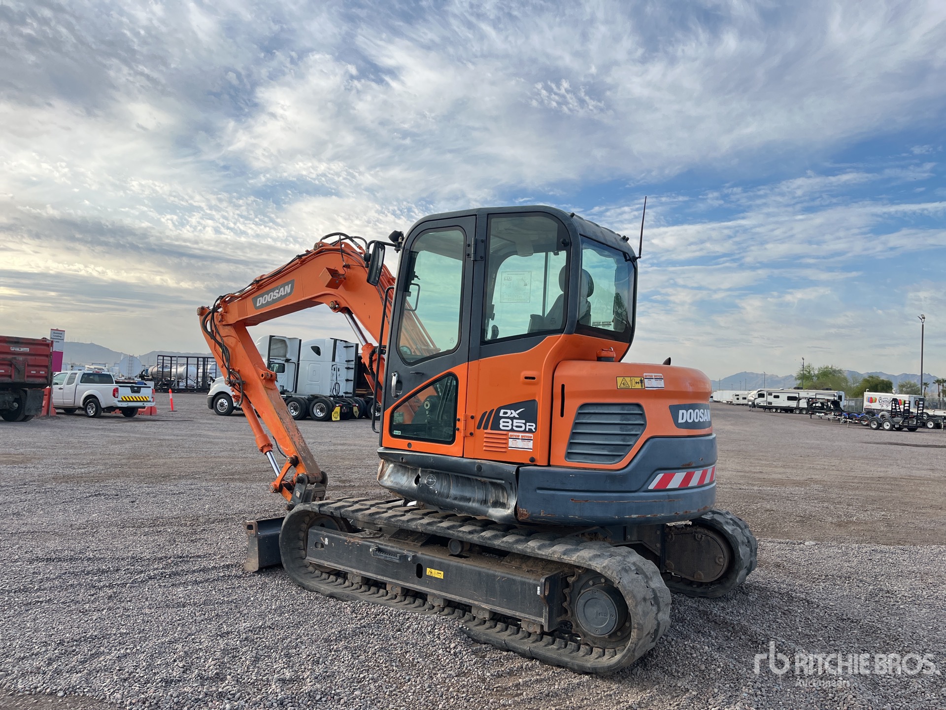 General Appearance with Picture, Left Rear Corner