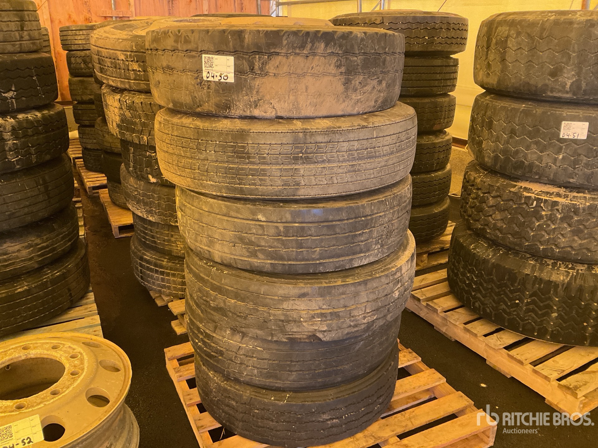 General Appearance with Image, coin avant gauche